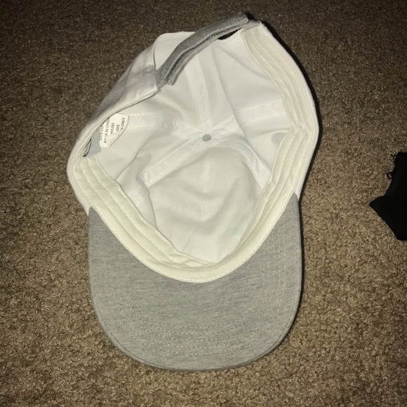 Cute Baseball Cap - Picture 4 of 4